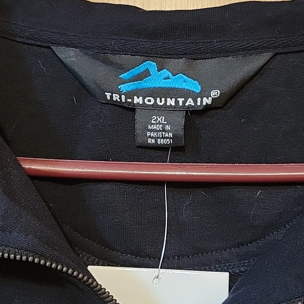 Pullover - Picture 2 of 4